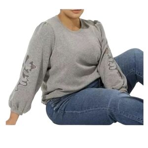 Torrid size 1 gray  sweatshirt with Crochet sleeves
